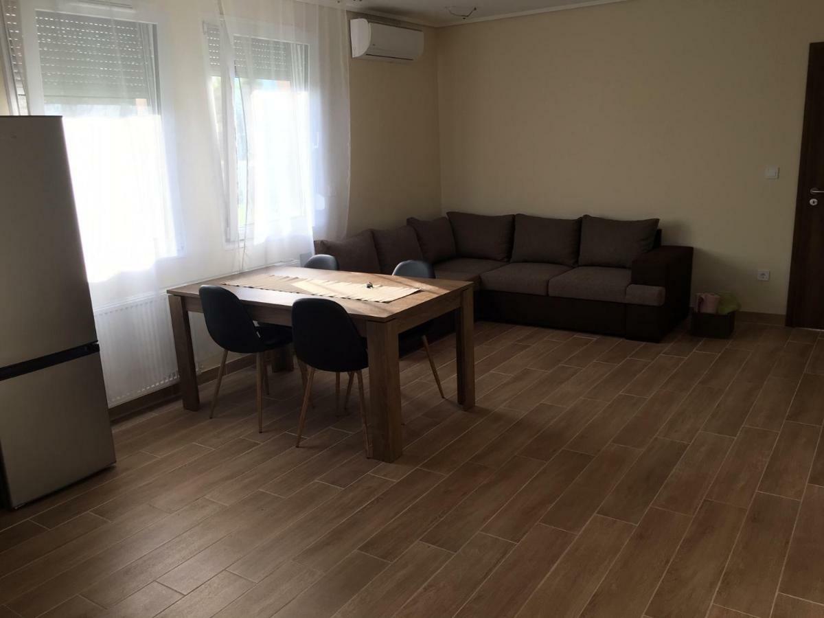 Konrad Apartman Villa Balatonmariafurdo Luaran gambar