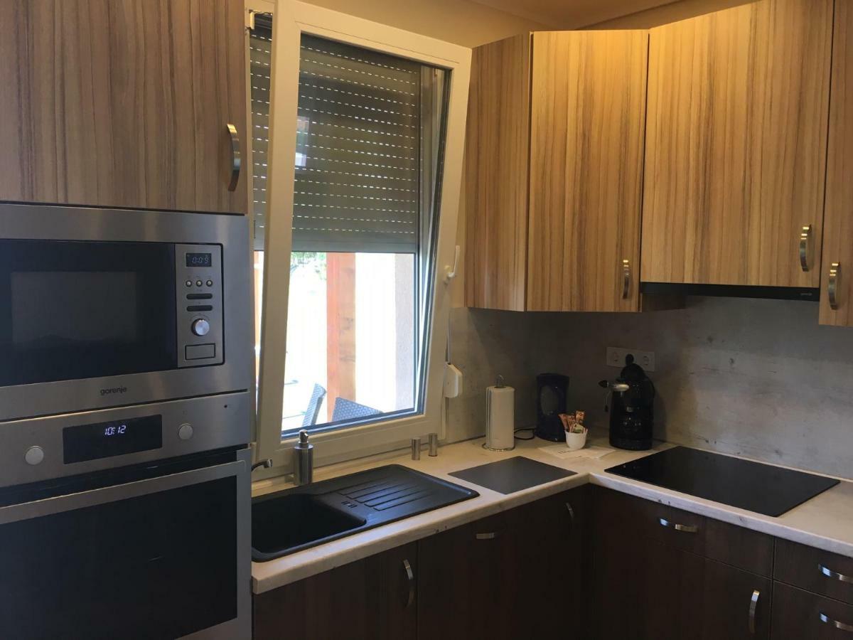 Konrad Apartman Villa Balatonmariafurdo Luaran gambar